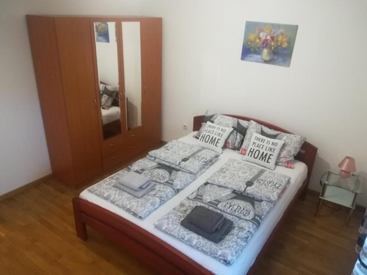 Paris Apartment -Free Private Parking 诺威萨 外观 照片