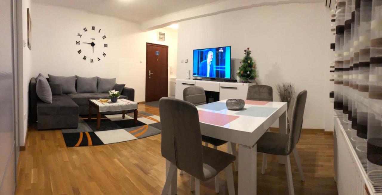 Paris Apartment -Free Private Parking 诺威萨 外观 照片